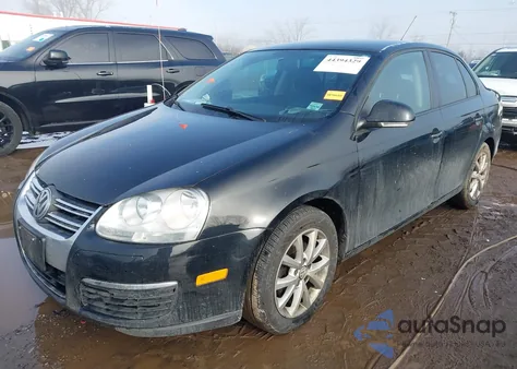 2010 Volkswagen Jetta Limited Edition from USA, damaged, VIN 3VWAX7AJ6AM131672